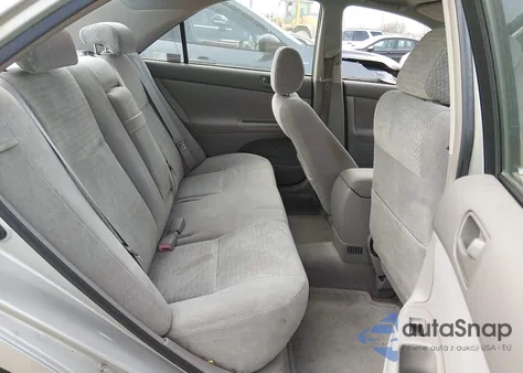 2002 Toyota Camry Le из США, поврежденный, VIN JTDBE32K420070579